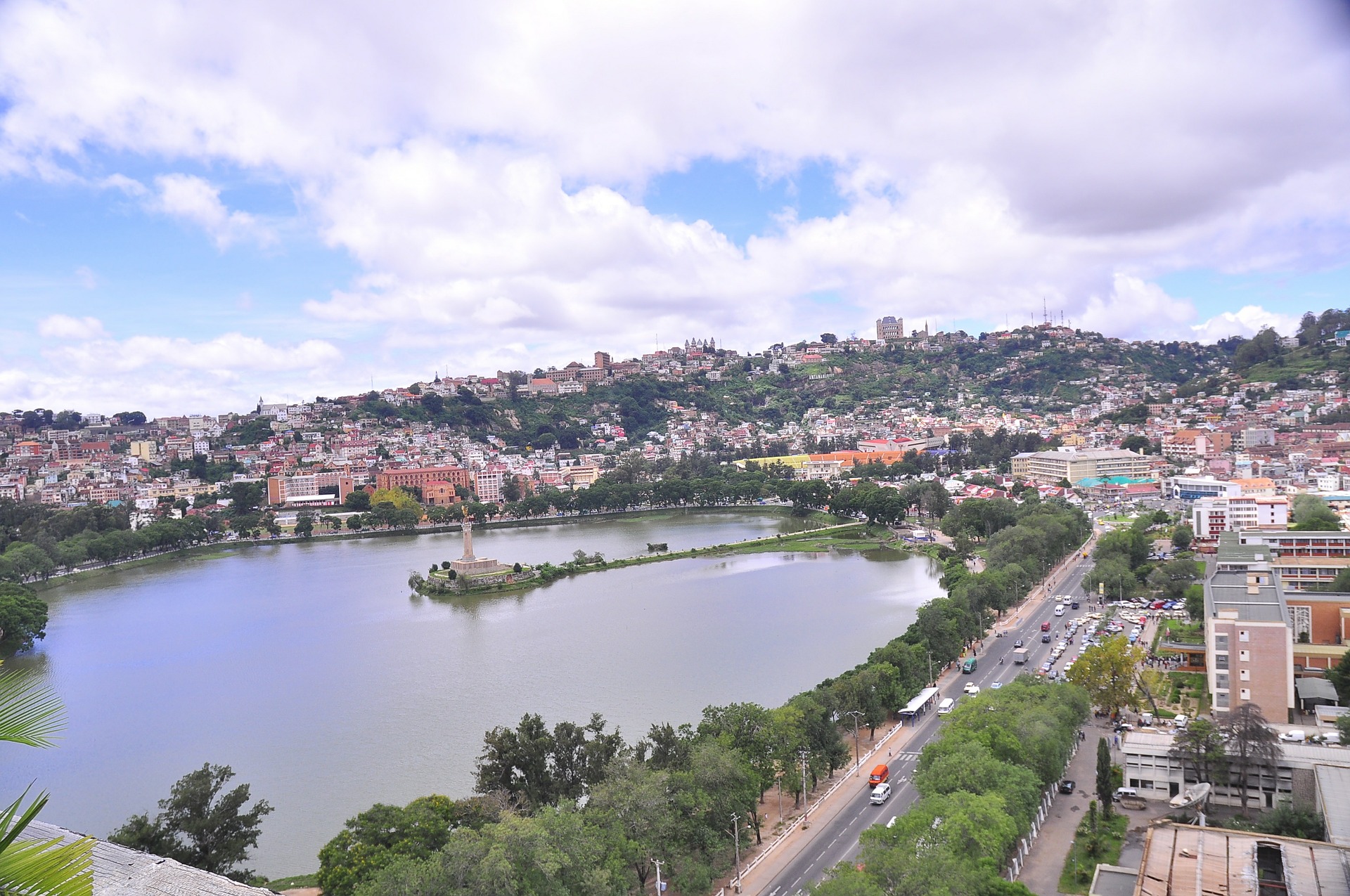Soa i Madagasikara - Antananarivo, Lac Anosy